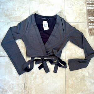 Super cute wrap crop top